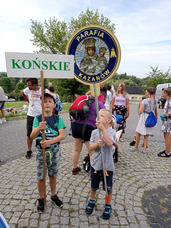 Pielgrzymi z Końskich dotarli do Częstochowy [zdjęcia]