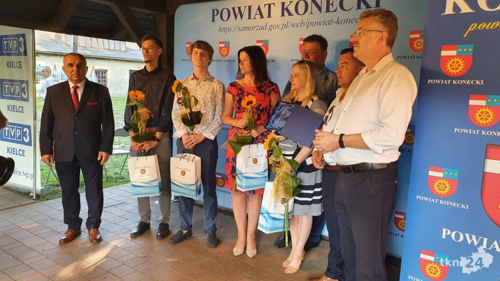 Kuźnice Koneckie z dużą frekwencją. Wielka impreza za nami [wideo, zdjęcia]