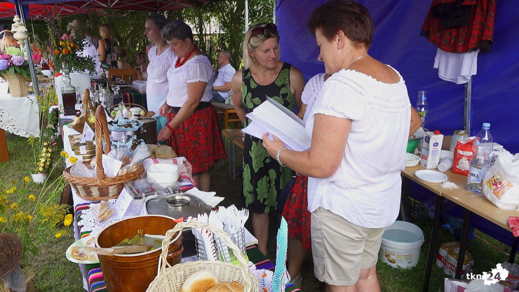 `Mejk` gwiazdą charytatywnego festynu dla Sławka w Mninie [wideo, zdjęcia]