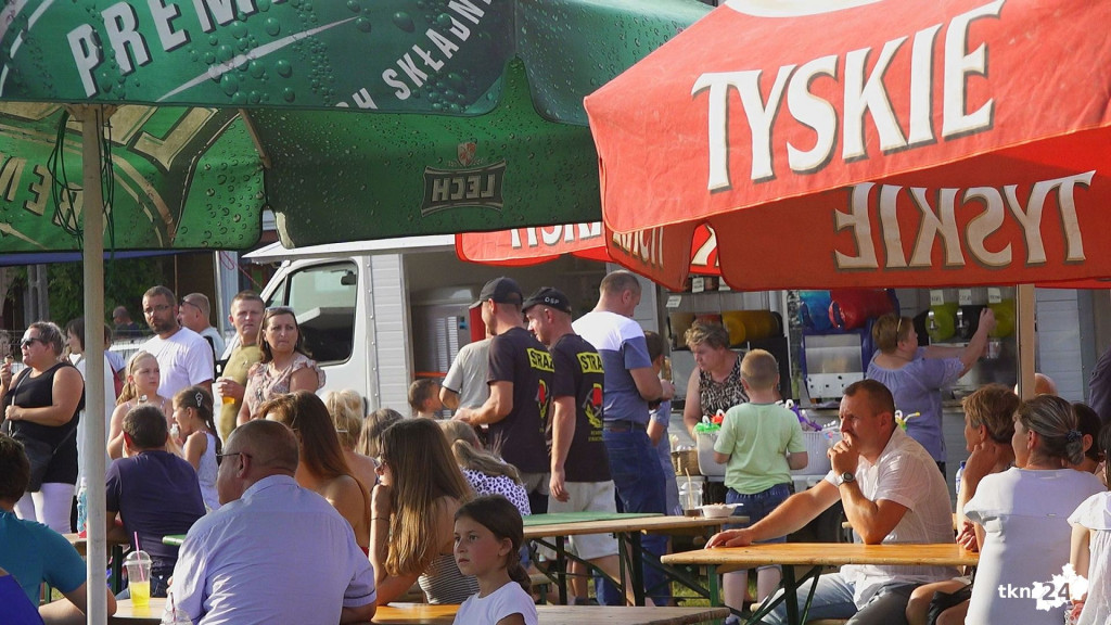 `Mejk` gwiazdą charytatywnego festynu dla Sławka w Mninie [wideo, zdjęcia]