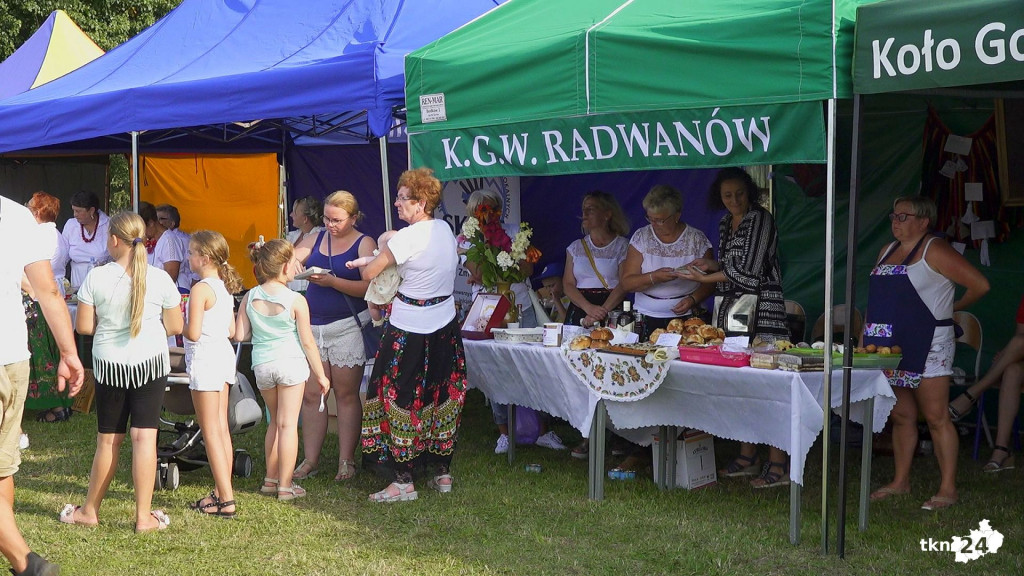`Mejk` gwiazdą charytatywnego festynu dla Sławka w Mninie [wideo, zdjęcia]