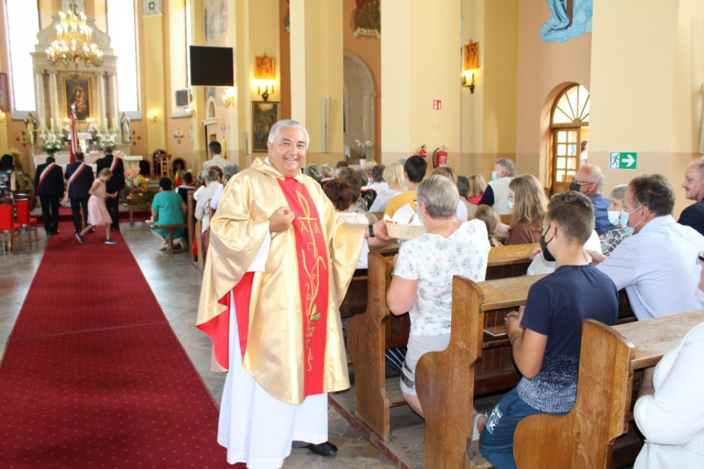 Wieńce z Pijanowa i Wólki najładniejsze na gminnych dożynkach