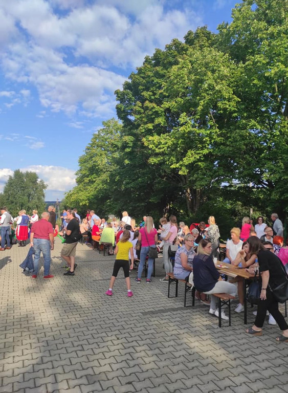 Pikniki w Wielkiej Wsi i Wólce Zychowej świetnymi wydarzeniami integracyjnymi [zdjęcia]