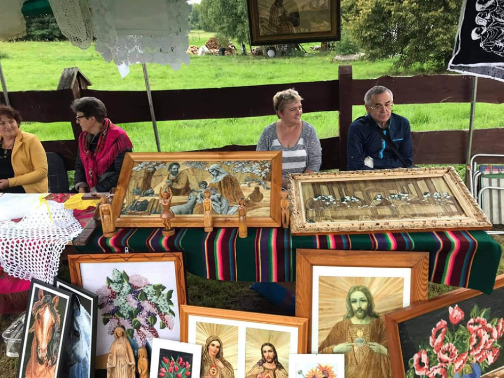 Pierwsze takie `Spotkanie z rękodziełem` w Cisowniku [zdjęcia]