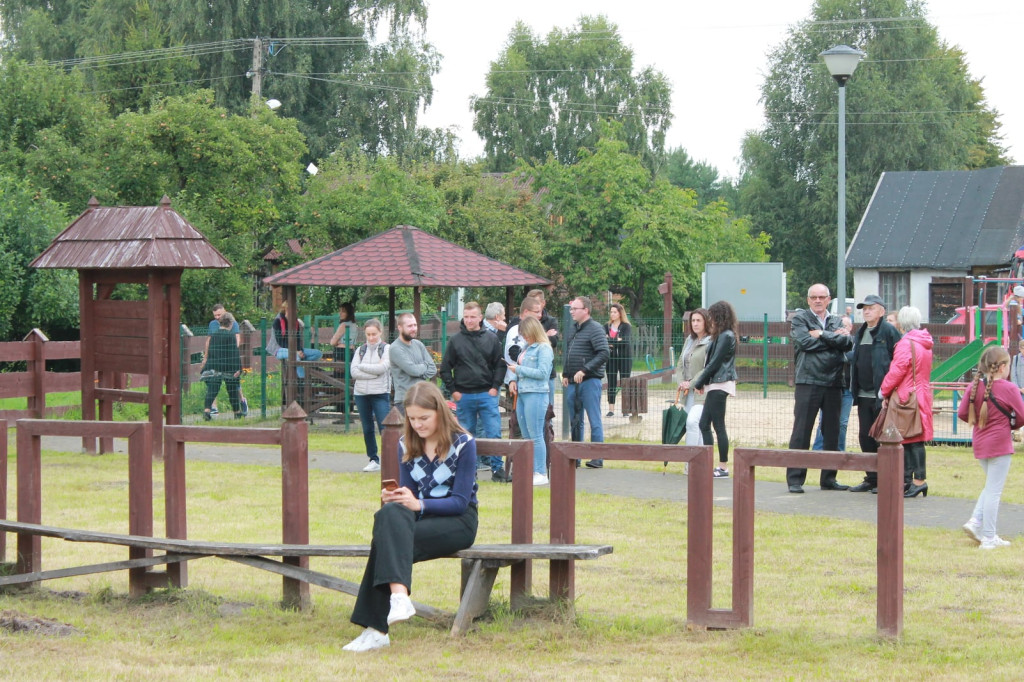 Pierwsze takie `Spotkanie z rękodziełem` w Cisowniku [zdjęcia]
