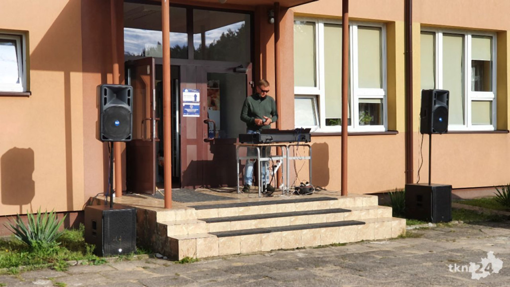 Festyn z atrakcjami i punktem szczepień odbył się w Górnikach [wideo, zdjęcia]