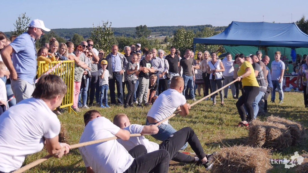 Wielkie zainteresowanie dożynkami gminnymi w Radoszycach [wideo, zdjęcia]