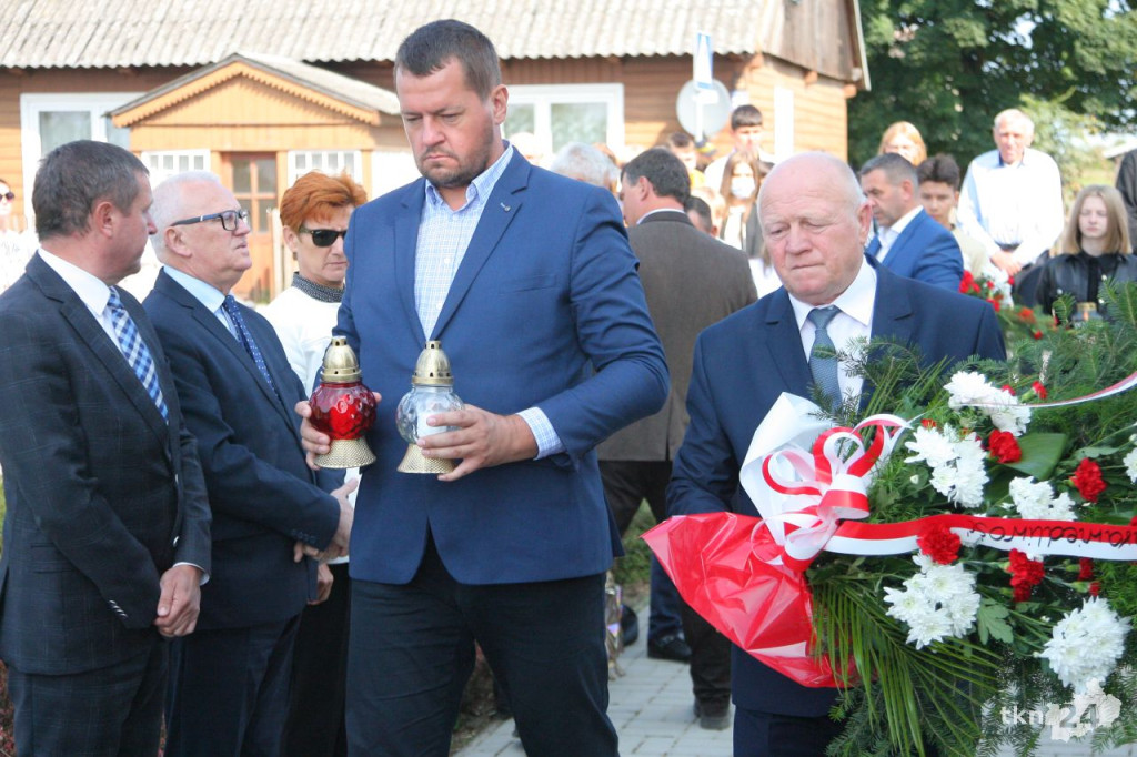 Społeczność Kazanowa pamięta o swoich bohaterach [wideo, zdjęcia]