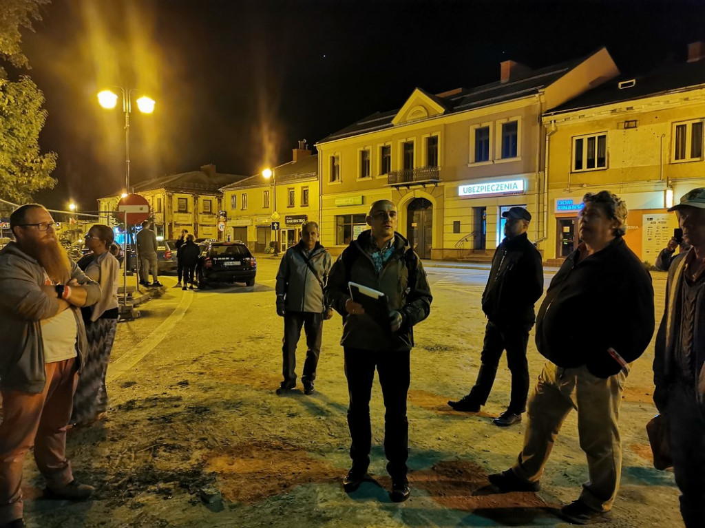 Poznawali historię Końskich podczas spaceru [wideo, zdjęcia]