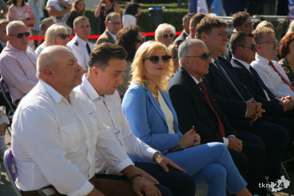 Tradycyjnie i rozrywkowo podczas powiatowych dożynek [wideo, zdjęcia]