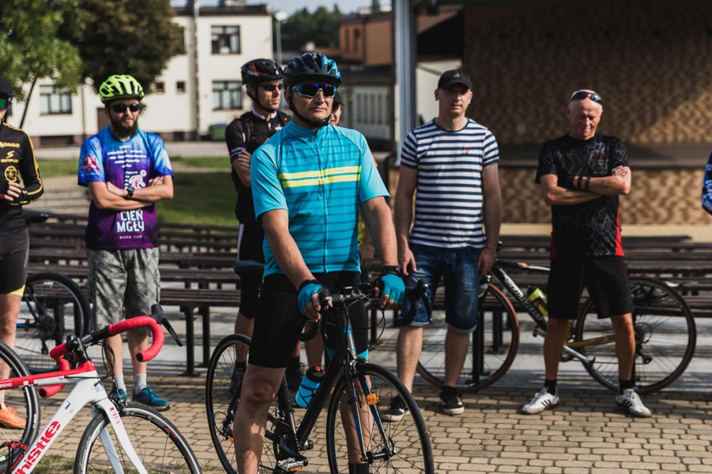 Mieszkańcy powiatu skarżyskiego i koneckiego na rowerowym szlaku [zdjęcia]