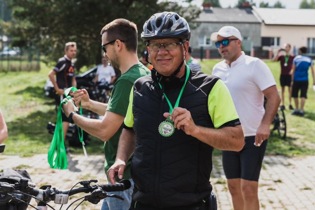 Mieszkańcy powiatu skarżyskiego i koneckiego na rowerowym szlaku [zdjęcia]