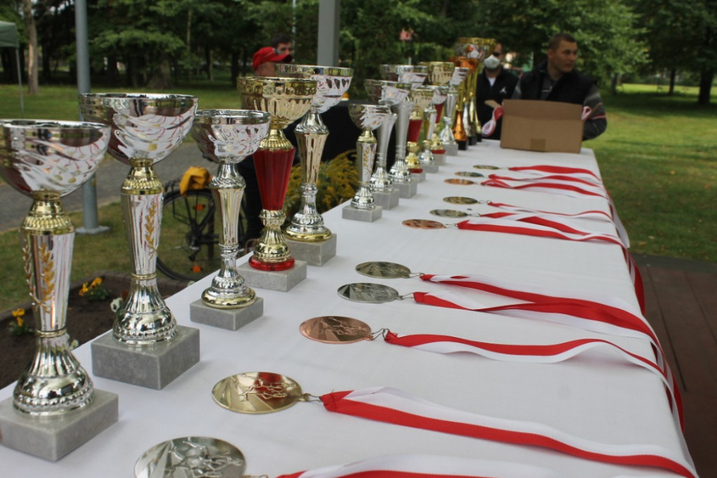 Sportowa rywalizacja w SOSW w Baryczy [zdjęcia]