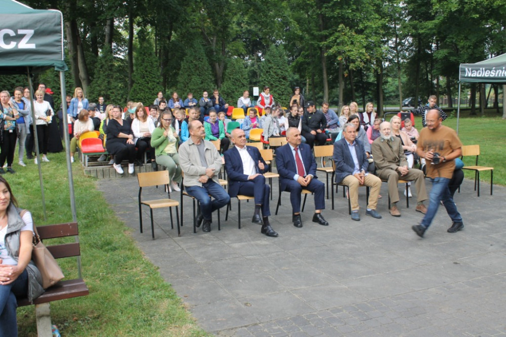 Sportowa rywalizacja w SOSW w Baryczy [zdjęcia]