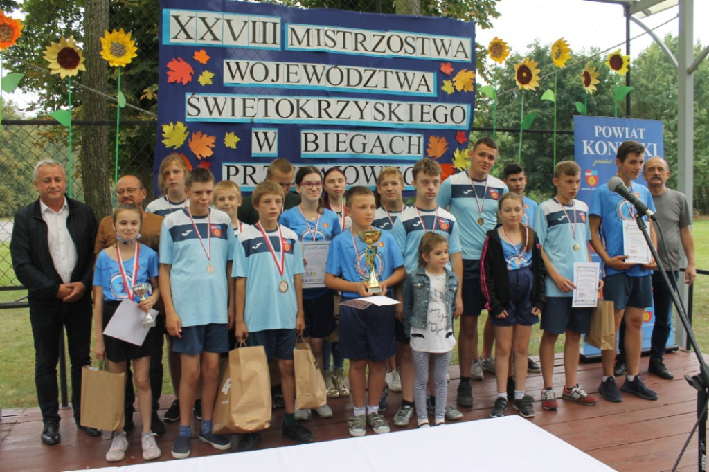Sportowa rywalizacja w SOSW w Baryczy [zdjęcia]