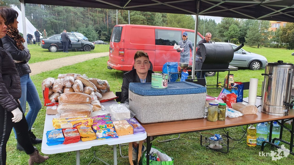 Zorganizowali piknik w Stąporkowie dla 5-letniej Oliwki [wideo, zdjęcia]