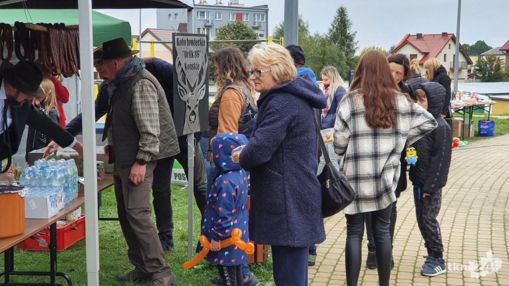 Zorganizowali piknik w Stąporkowie dla 5-letniej Oliwki [wideo, zdjęcia]