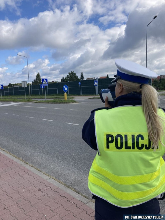 Profilaktyczna akcja koneckiej policji [zdjęcia]