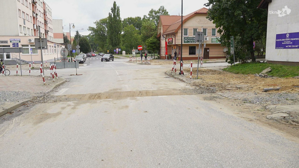Zaglądamy do centrum Końskich. Jak przebiegają prace? [wideo, zdjęcia]