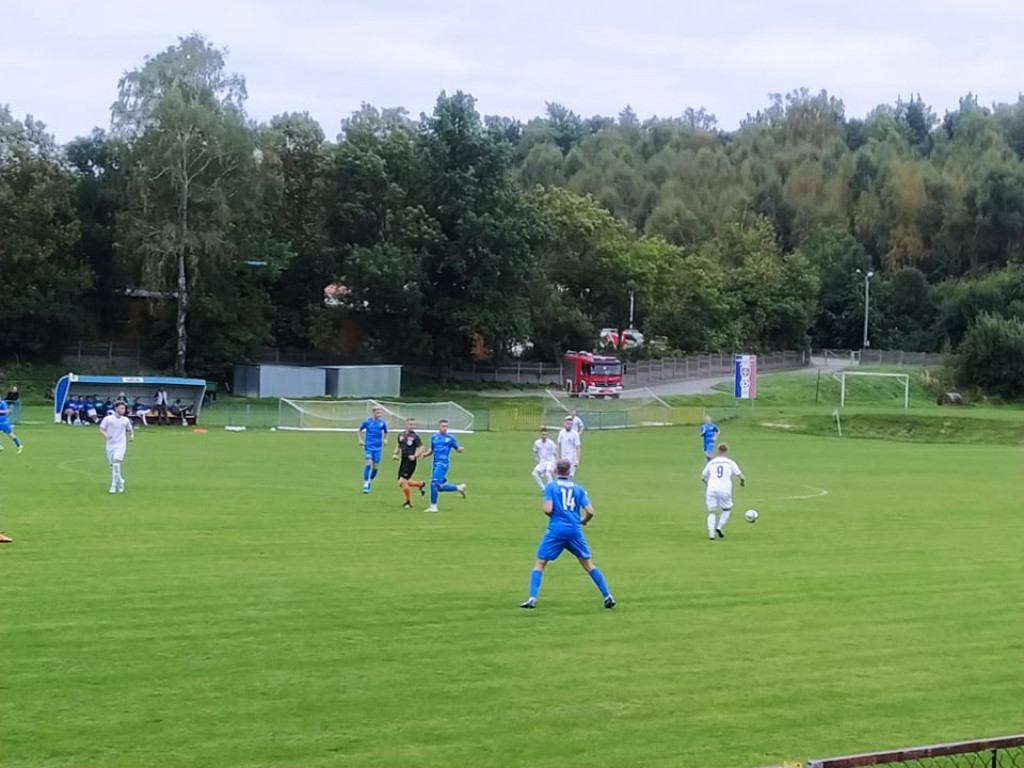 Neptun remisuje z Wierną Małogoszcz [zdjęcia]