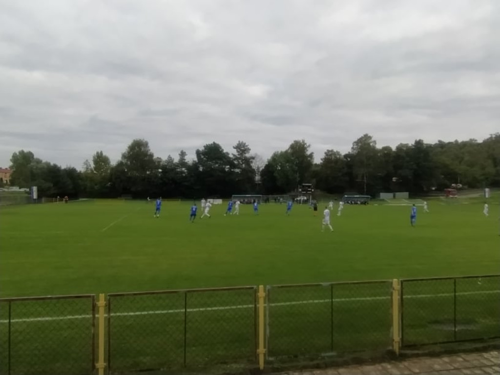 Neptun remisuje z Wierną Małogoszcz [zdjęcia]