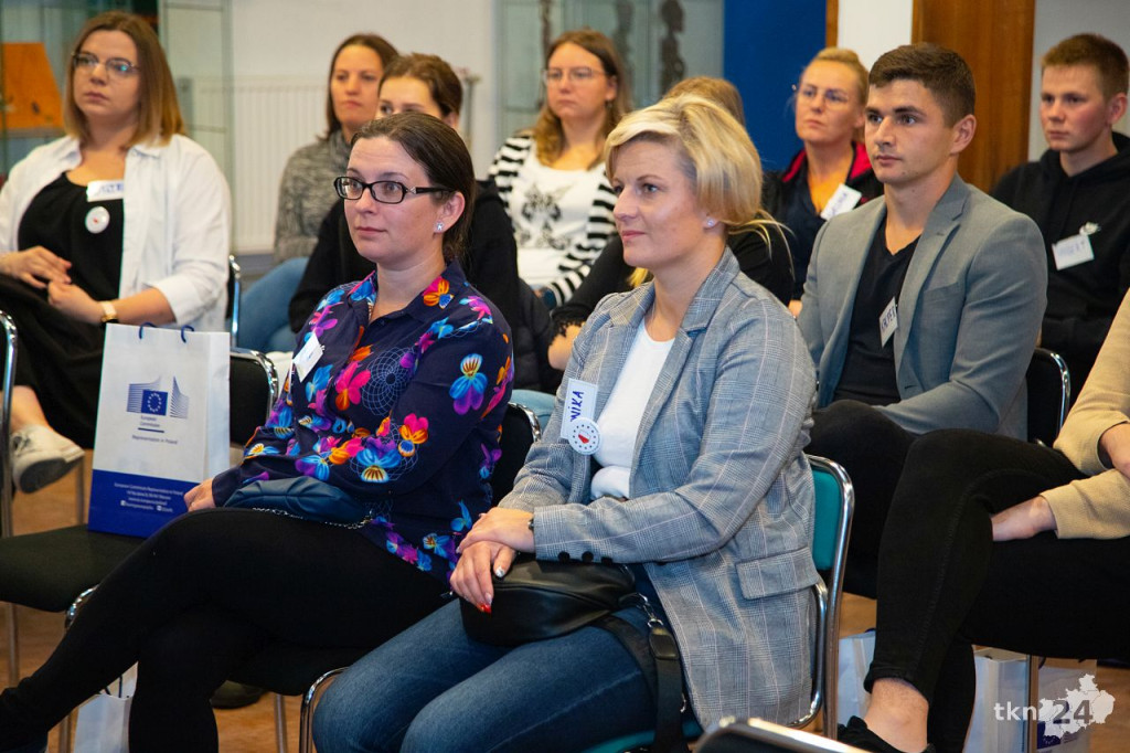 Młodzi otwarci na Europę.  Pierwsza edycja Europejskiej Akademii Młodych Liderów Wsi już za nami! [wideo, zdjęcia]