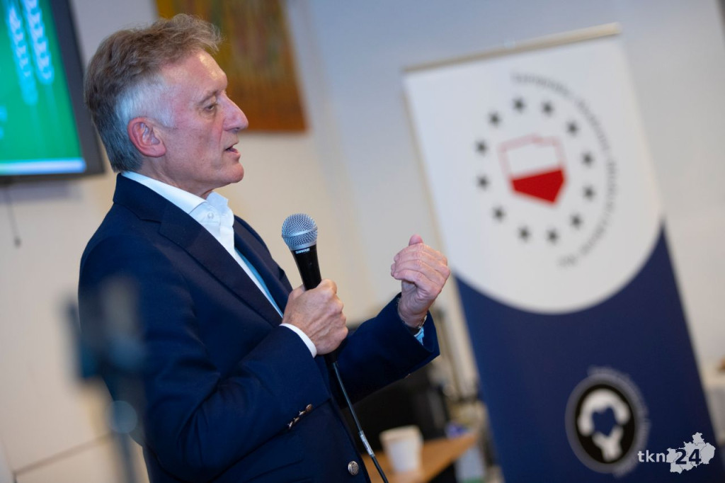 Młodzi otwarci na Europę.  Pierwsza edycja Europejskiej Akademii Młodych Liderów Wsi już za nami! [wideo, zdjęcia]