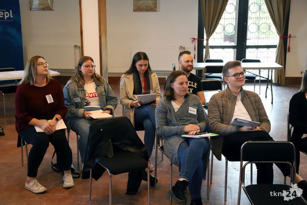 Młodzi otwarci na Europę.  Pierwsza edycja Europejskiej Akademii Młodych Liderów Wsi już za nami! [wideo, zdjęcia]