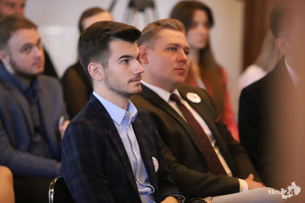 Młodzi otwarci na Europę.  Pierwsza edycja Europejskiej Akademii Młodych Liderów Wsi już za nami! [wideo, zdjęcia]