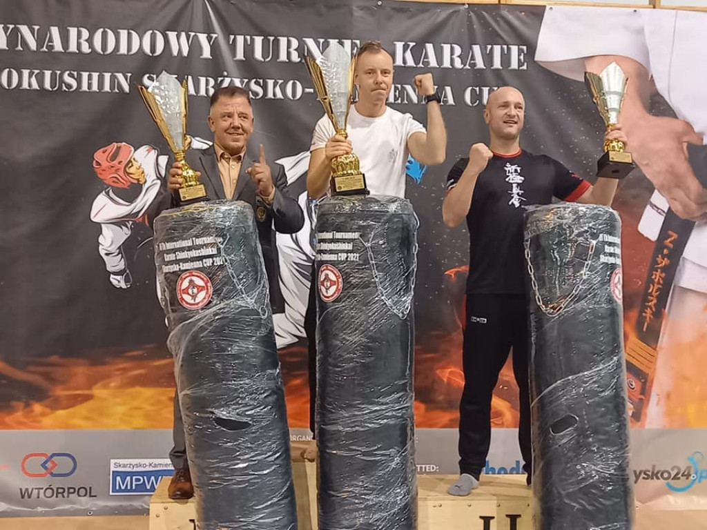 Koneccy karatecy z worem medali na zawodach w Skarżysku [zdjęcia]