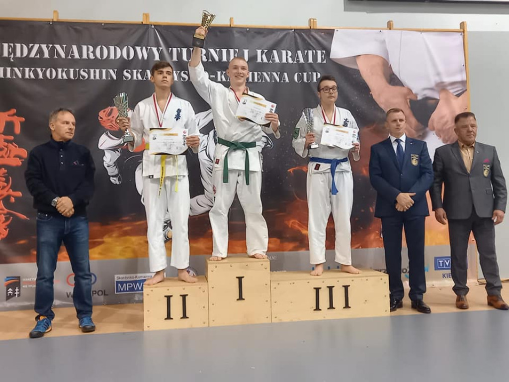 Koneccy karatecy z worem medali na zawodach w Skarżysku [zdjęcia]