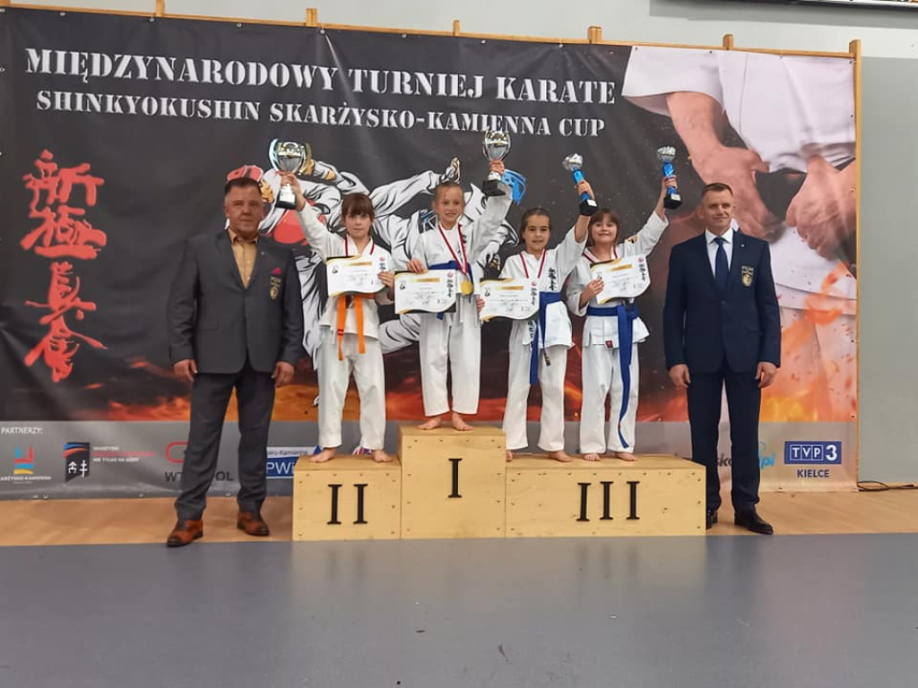 Koneccy karatecy z worem medali na zawodach w Skarżysku [zdjęcia]