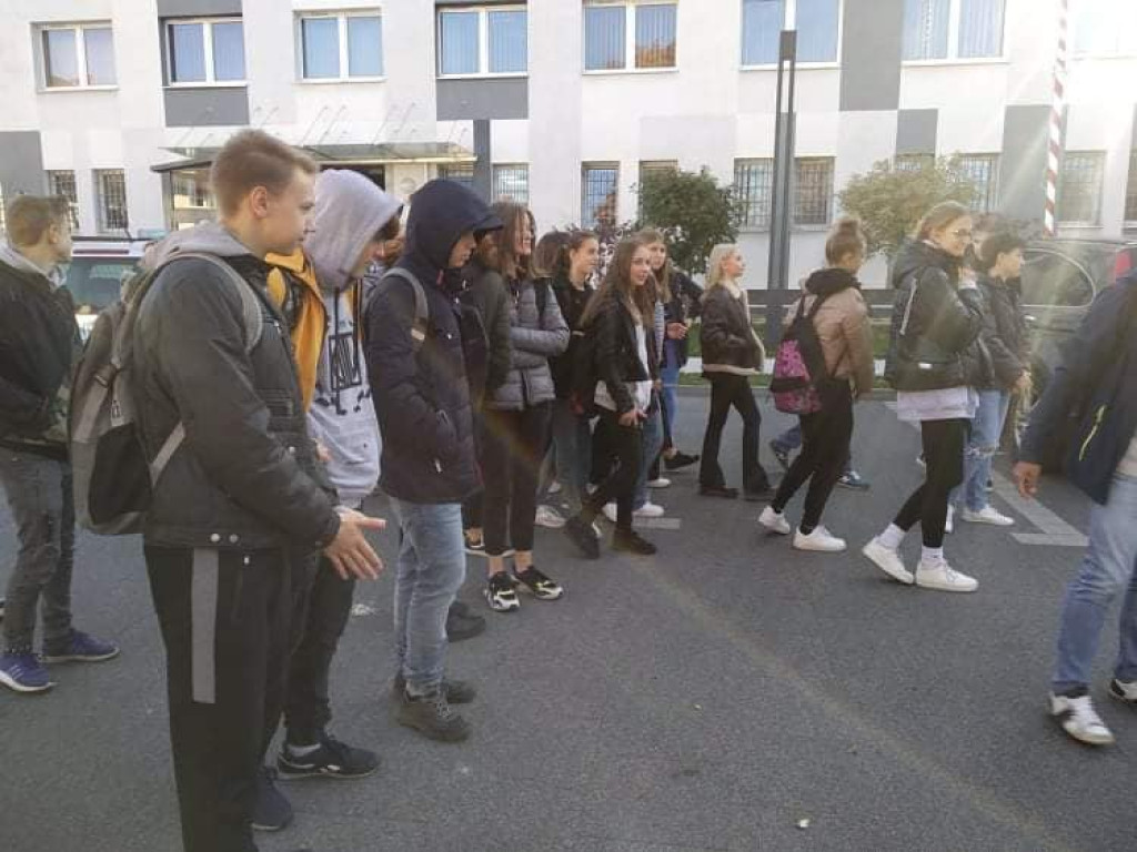 Powtórzyli spacer historyczny. Tym razem dla uczniów [zdjęcia]