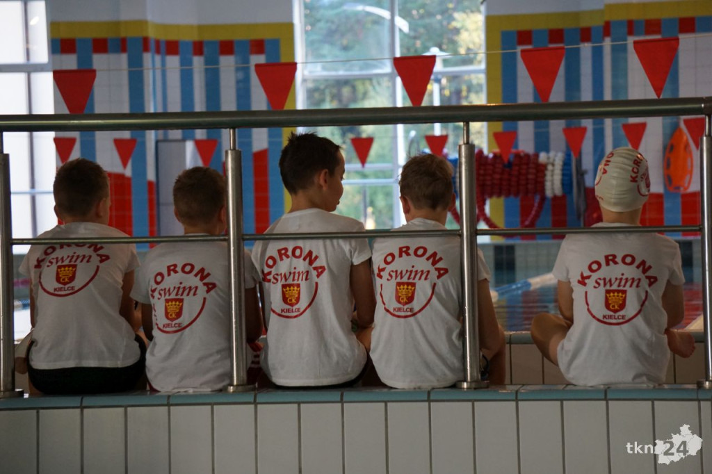 W Czarnieckiej Górze pływano o Puchar Marszałka [fotorelacja]