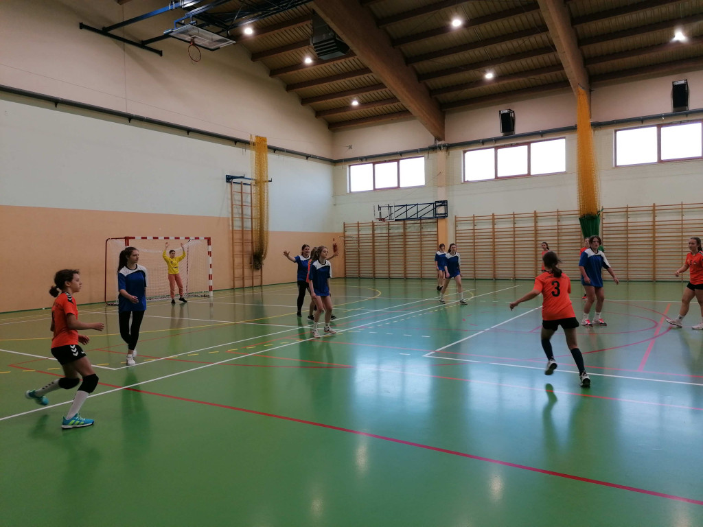 Świetna zabawa i dużo emocji na turnieju Olimpii Końskie [wideo, zdjęcia]