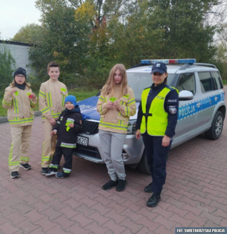 Akcja profilaktyczna policjantów i strażaków w Stąporkowie