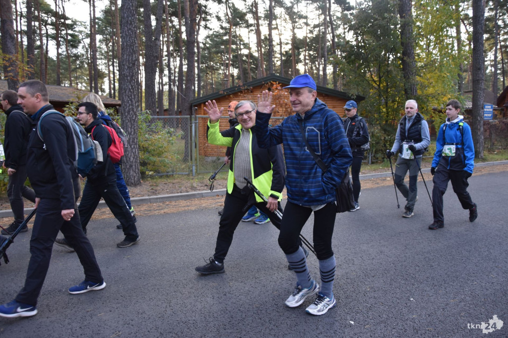 II Maraton Dinozaura wyruszył dziś z Sielpi [wideo, zdjęcia]