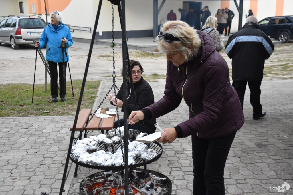 W Kornicy świętowali Dzień Pieczonego Ziemniaka [wideo, zdjęcia]
