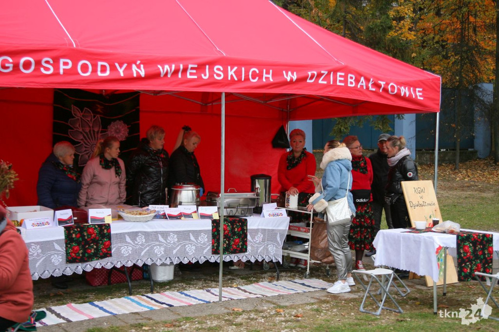 75-lecie Neptuna Końskie i ligowy mecz z Pogonią Staszów [wideo, zdjęcia]