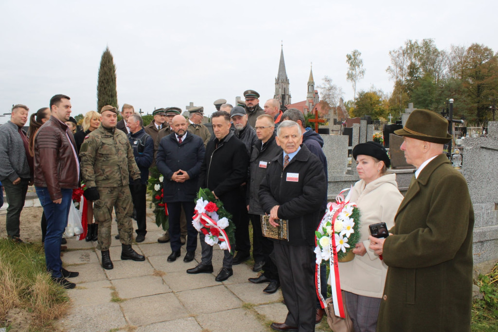 Pamiętano o walczących na Ziemi Niekłańskiej [zdjęcia]