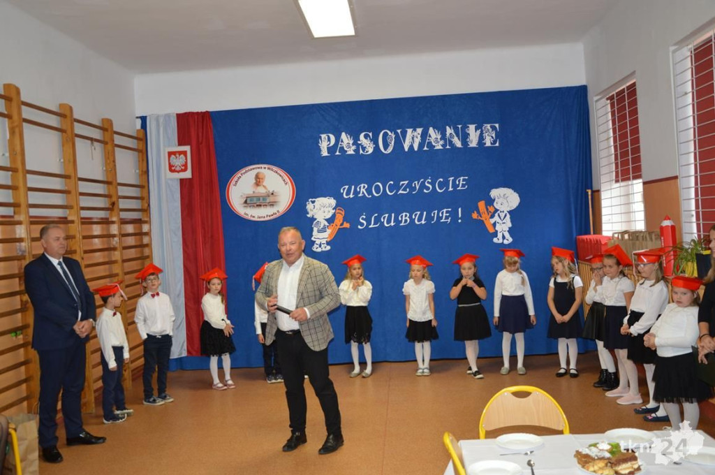 Ślubowanie pierwszaków i dzień patrona w szkole w Wilczkowicach [zdjęcia]