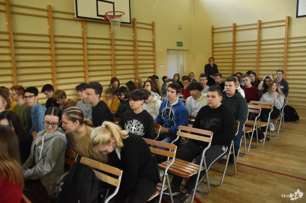 W Stąporkowie edukowali o zdrowiu [wideo, zdjęcia]