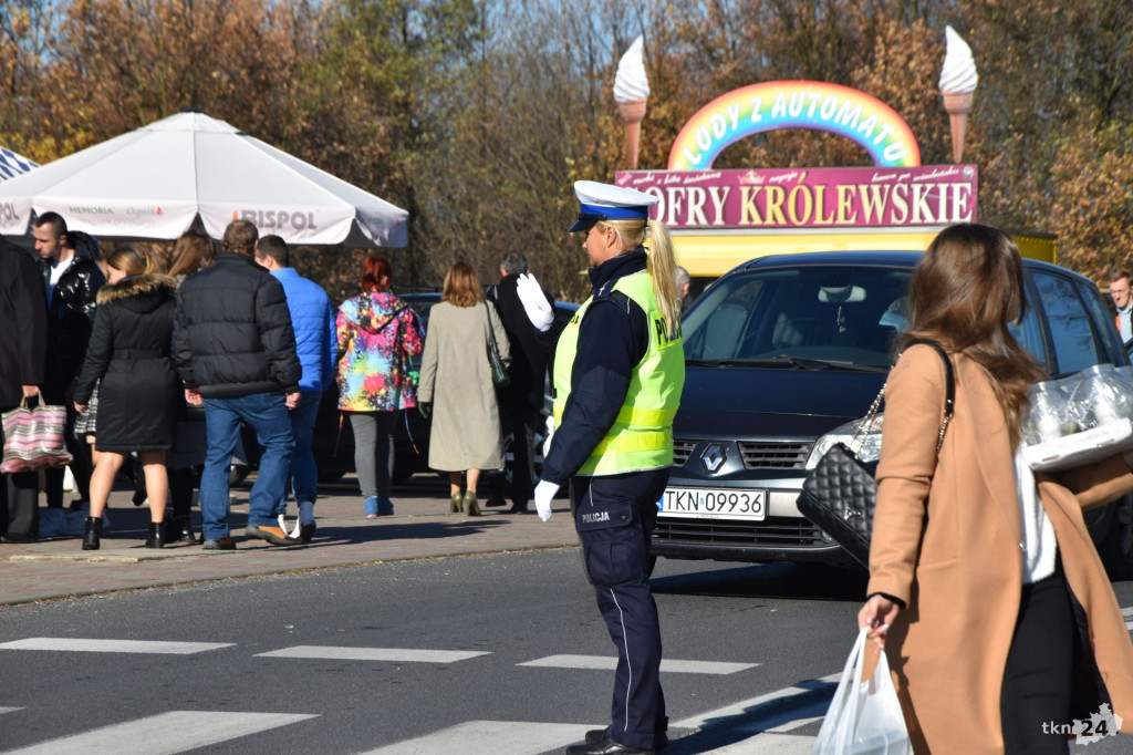 Wszystkich Świętych na koneckim cmentarzu [wideo, zdjęcia]