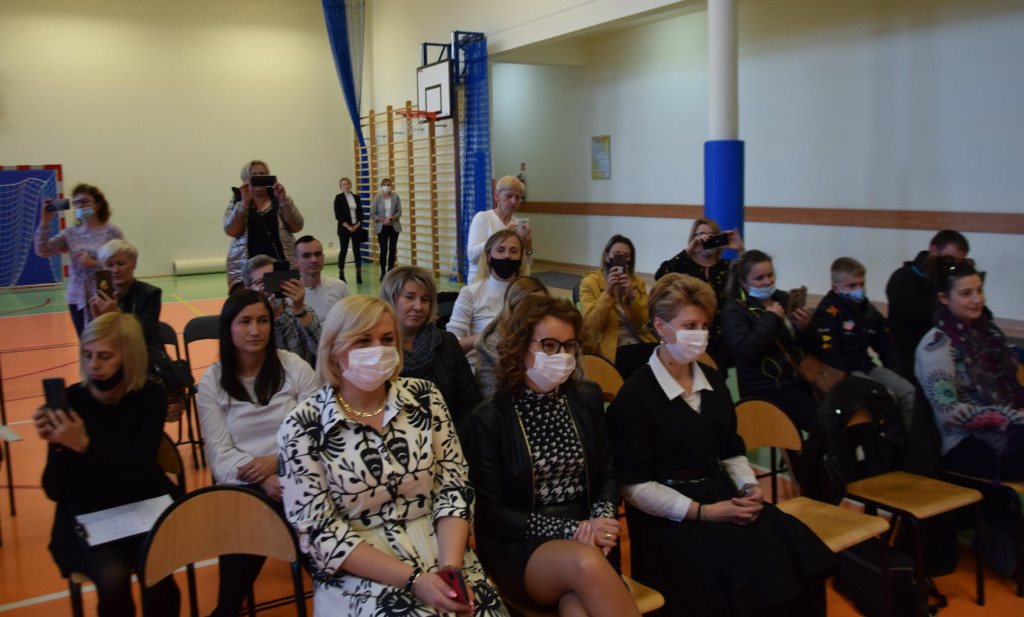 Pierwszoklasiści z Gowarczowa złożyli ślubowanie [zdjęcia]