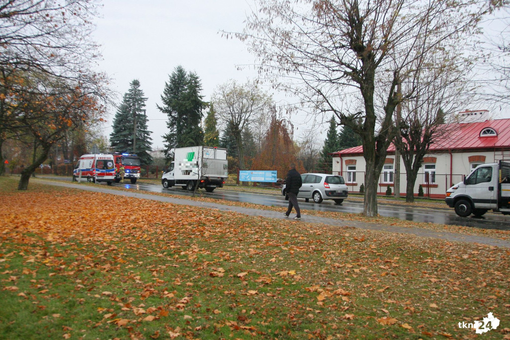 Wypadek na budowie. Mężczyzna jest w stanie ciężkim [zdjęcia]