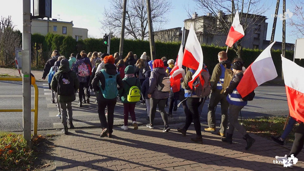 Maszerowali by uczcić Niepdległości Polski! [wideo, zdjęcia]