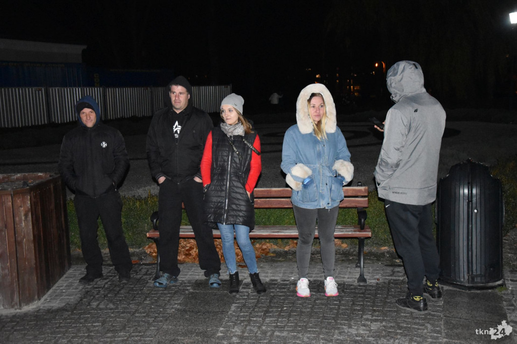 Ani jednej więcej. Sporo osób na proteście w Końskich [wideo, zdjęcia]