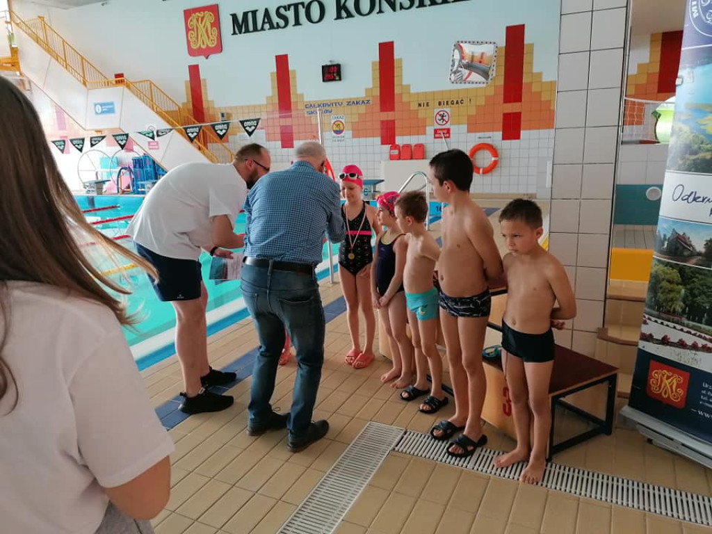 Pływali o Mistrzostwo Końskich [wideo, zdjęcia]