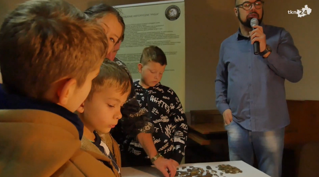 Skarby z koneckiej ziemi pokazywano w Maleńcu [wideo, zdjęcia]