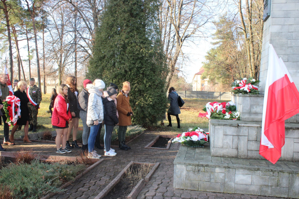 Stąporkowianie uczcili 103. rocznicę Odzyskania przez Polskę Niepodległości [fotorelacja]